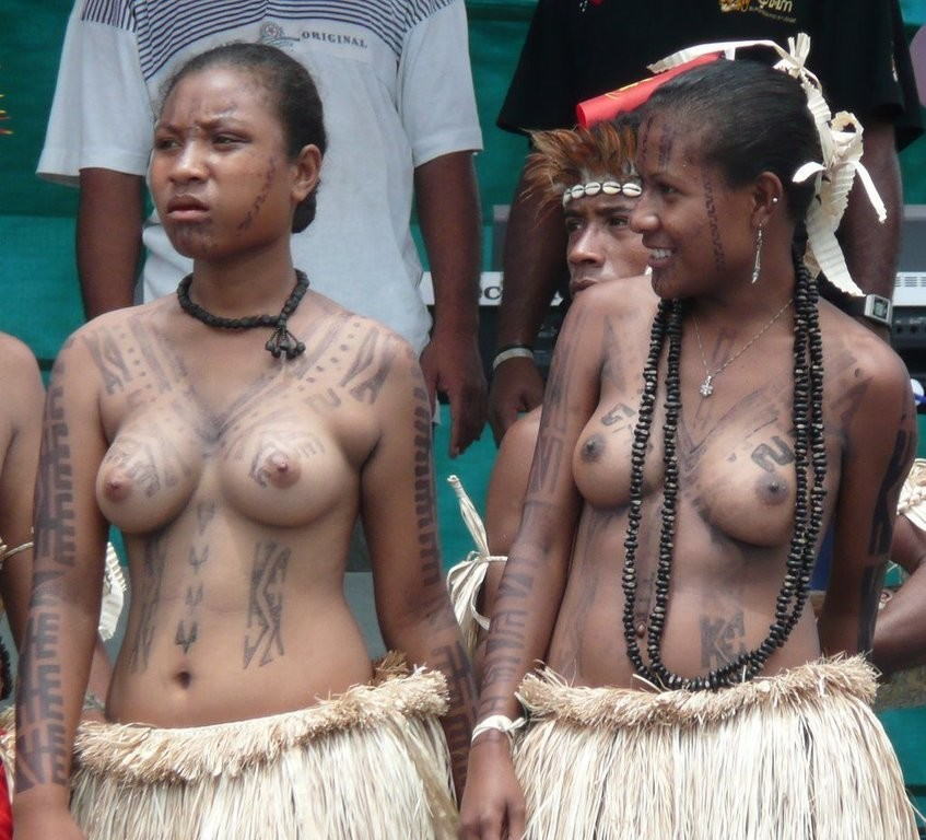 本場の裸族基本おっぱい丸出しなアフリカ原住民の画像集 性癖エロ画像 センギリ