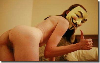 海外のセクシー仮面！マスクを被った外国人のエロ画像 ②
