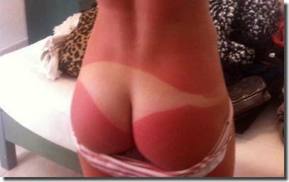 水着の日焼け跡がくっきりなバレバレビキニのエロ画像 ①