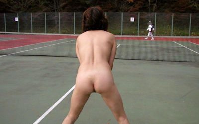 日本人が裸で運動してる全裸スポーツのエロ画像 ②