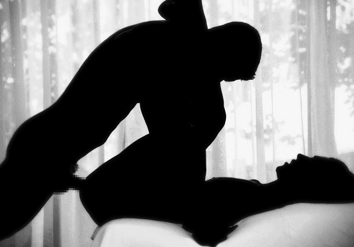 モノクロ セックス 美しい 白黒写真 エロ画像