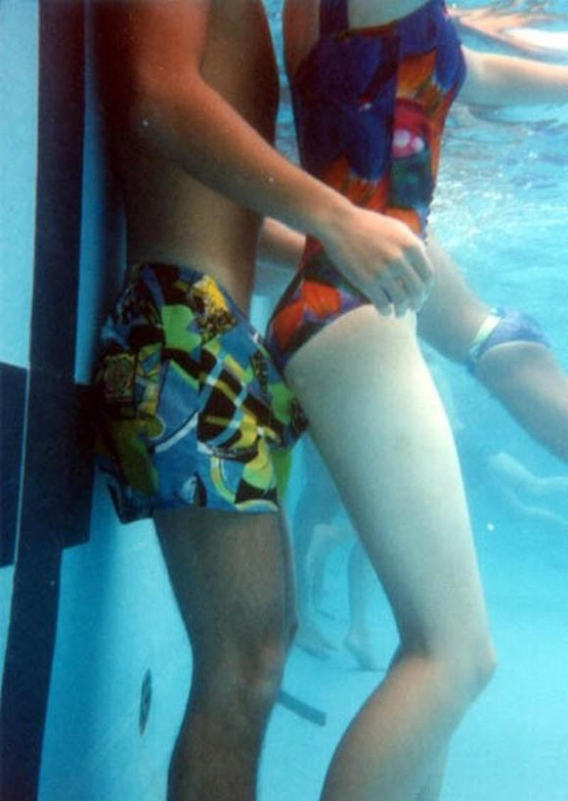 プール カップル 盗撮