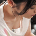 美女 胸チラ お姉さん エロ画像