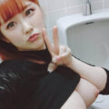トイレ 露出 エロ画像