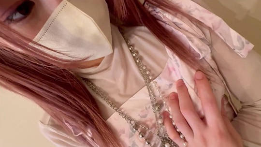 服越し 触る エロ画像 【68】