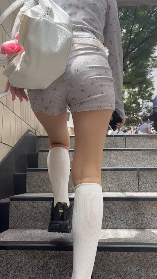 お尻 ホットパンツ エロ画像 【22】