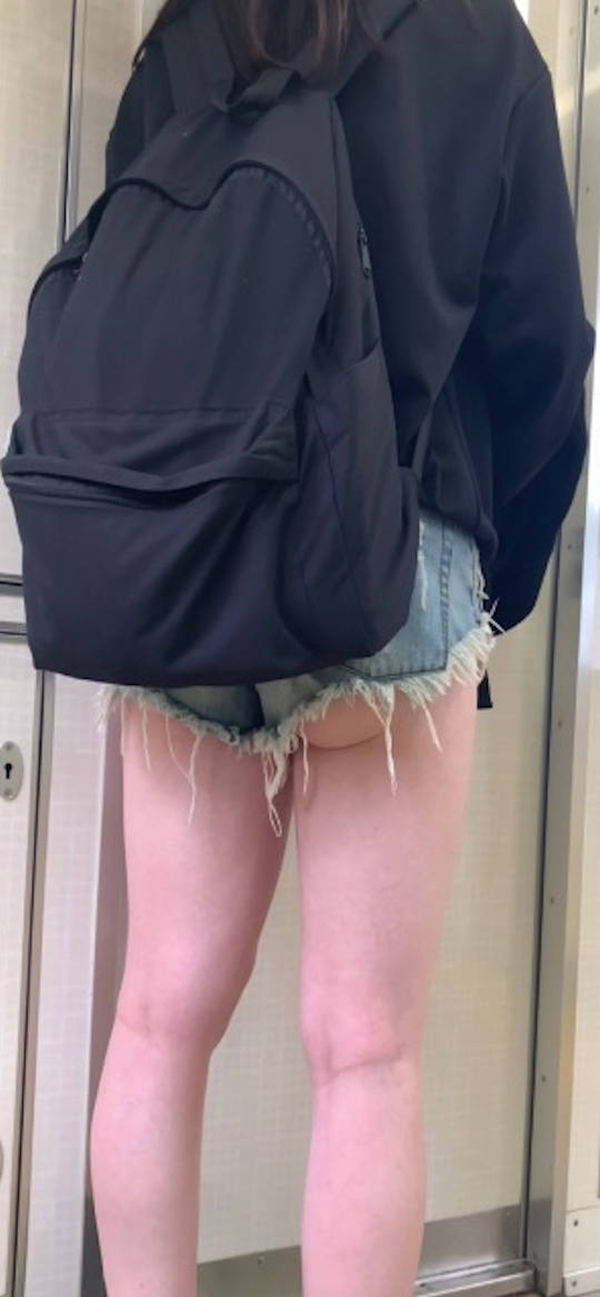 お尻 ホットパンツ エロ画像 【65】