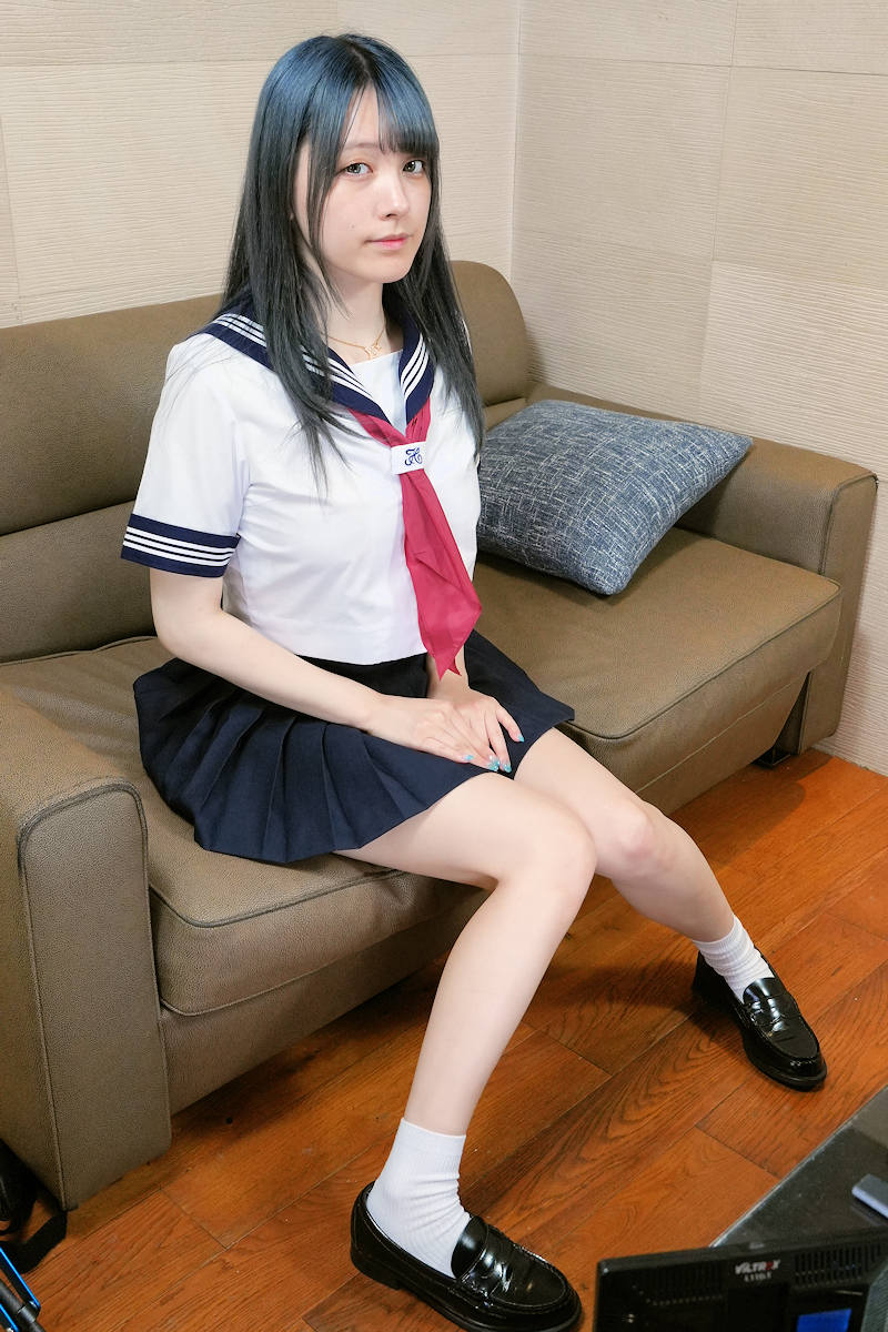 制服 JK ノーパン エロ画像 【37】