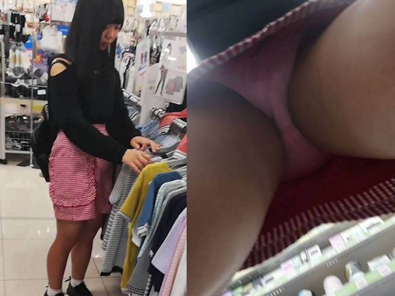 店内でパンチラ逆さ撮りしてみたエロ画像