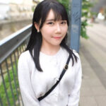 地味で素朴な低身長女子のハメ撮りAV