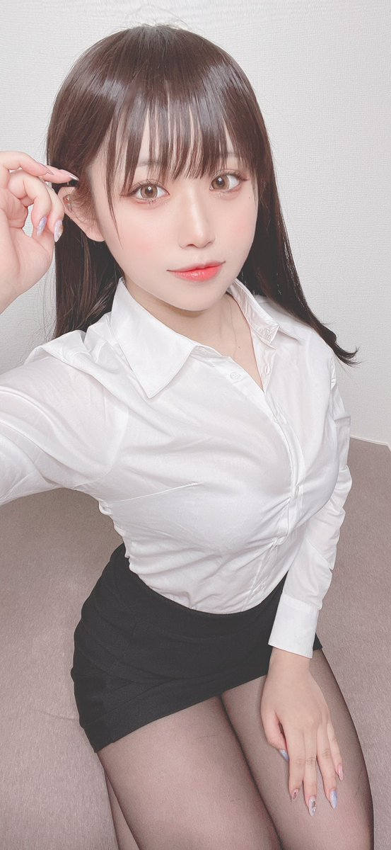 おっぱい OL エロ画像 【11】