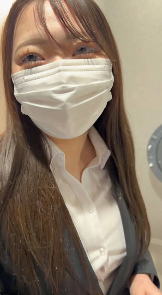 おっぱい OL エロ画像 【30】