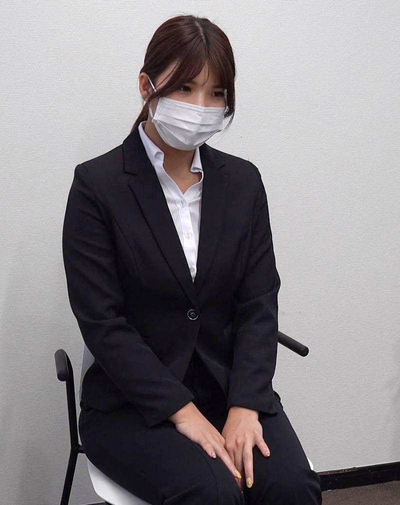 おっぱい OL エロ画像 【35】