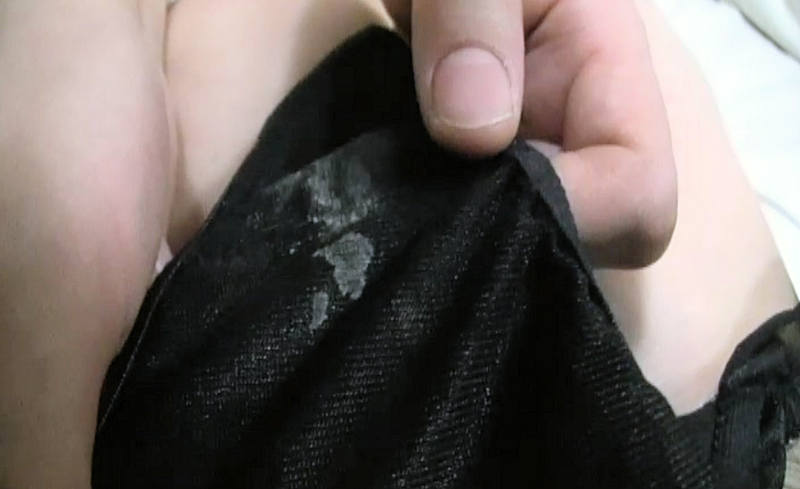 シミ パンツ エロ画像 【18】