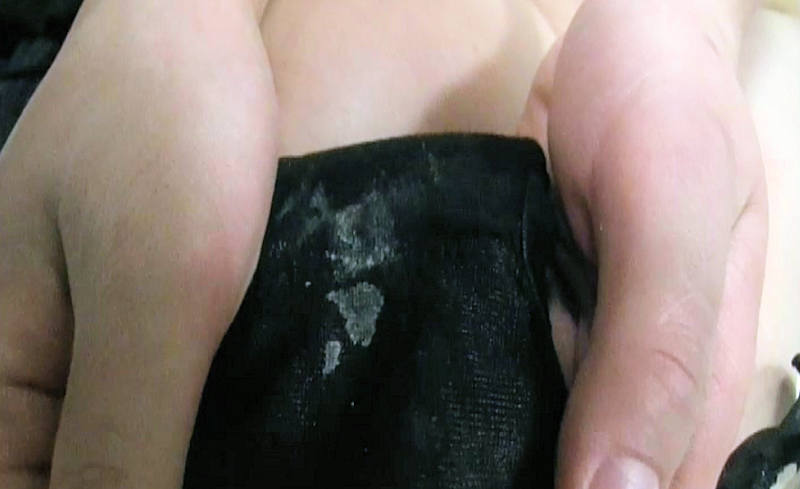 シミ パンツ エロ画像 【21】