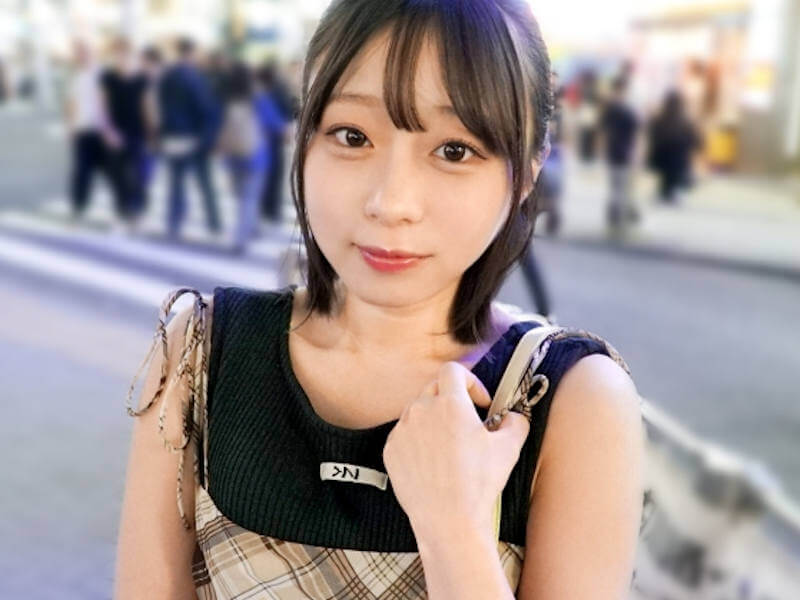 小柄で可愛い小動物系女子のナンパハメAV