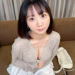 緊張気味の小動物系隠れ巨乳女子大生ハメ撮りAV